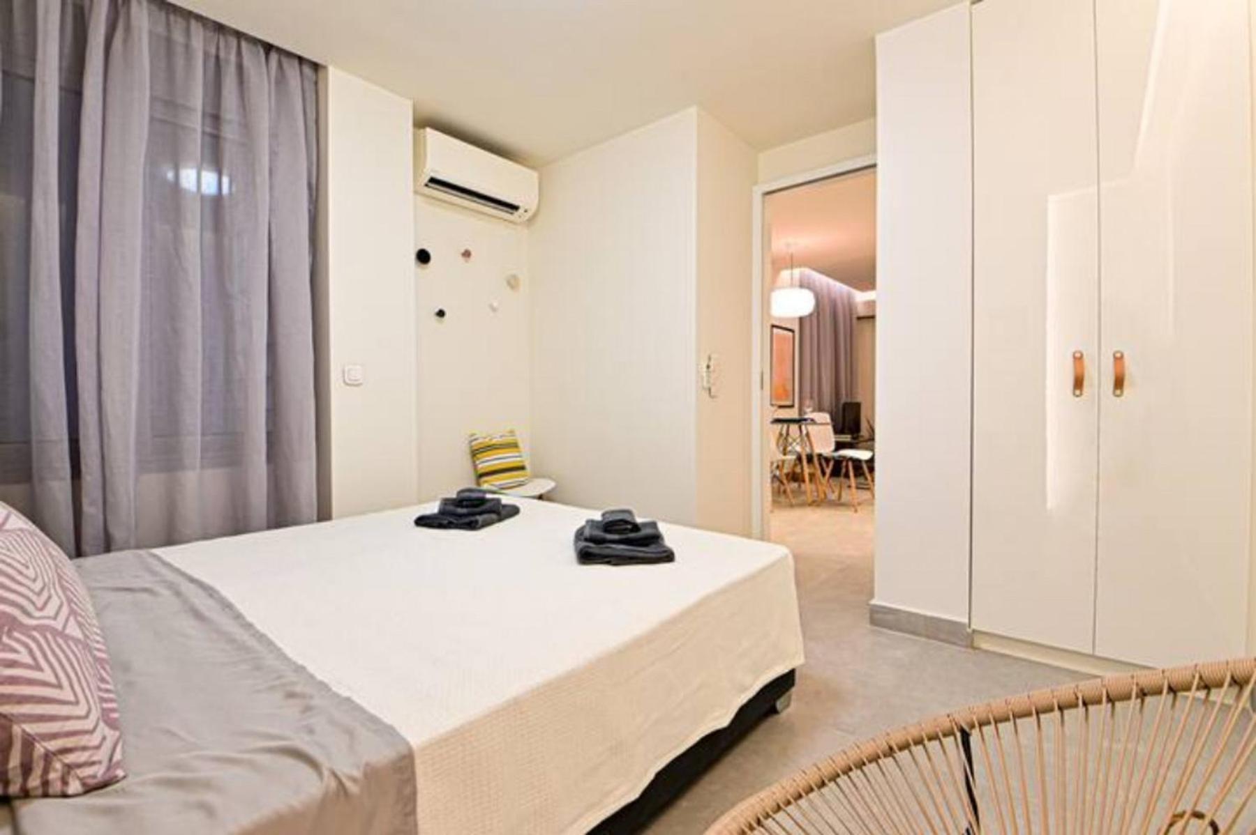 Walk To Syntagma,From A Prime-Location, Luxury Apt Atenas Exterior foto