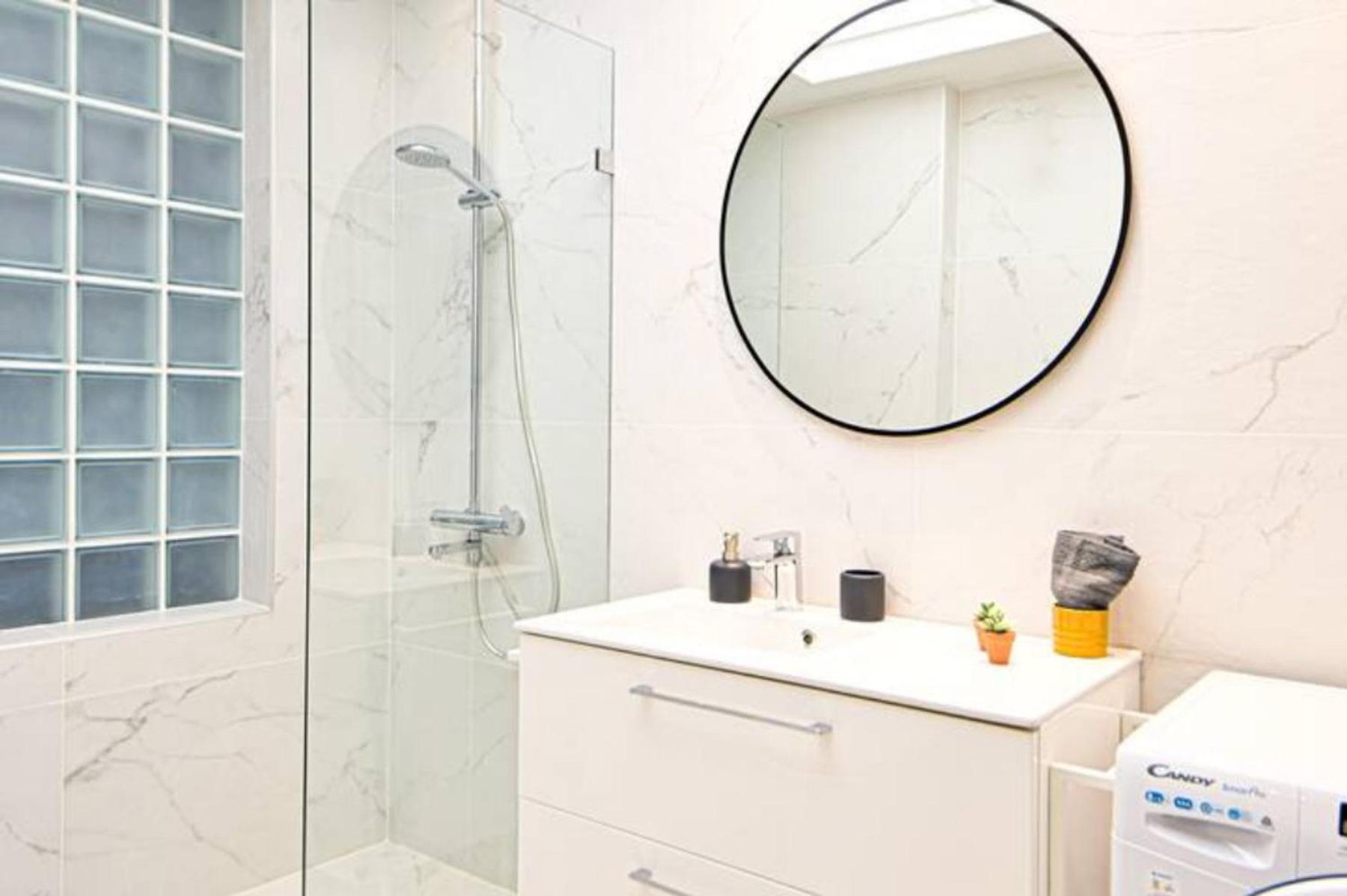 Walk To Syntagma,From A Prime-Location, Luxury Apt Atenas Exterior foto